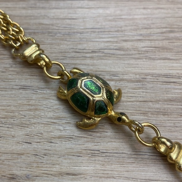 Enamel Turtle Bracelet - Picture 3 of 7